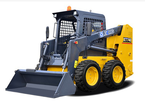 XC740K Skid loader